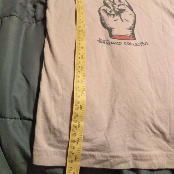 *Stay True* Local Artist Ladies T-shirt - Picture 2 of 4